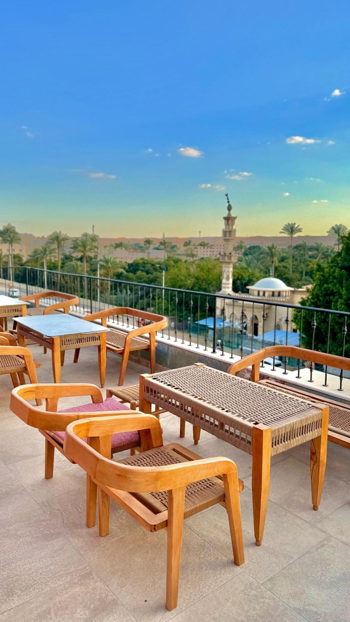 Almas Pyramids Hotel Kafret el-Gabal Exteriör bild