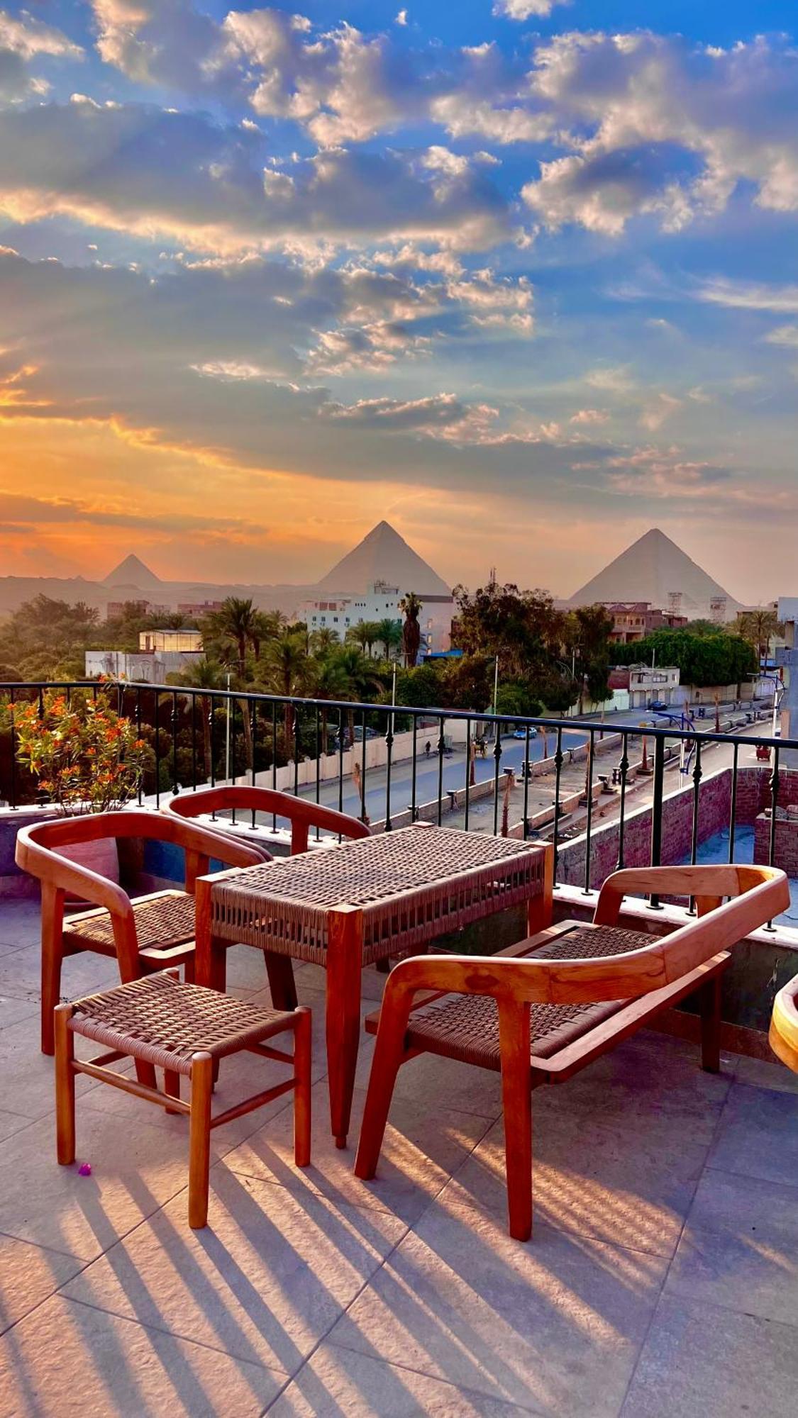Almas Pyramids Hotel Kafret el-Gabal Exteriör bild